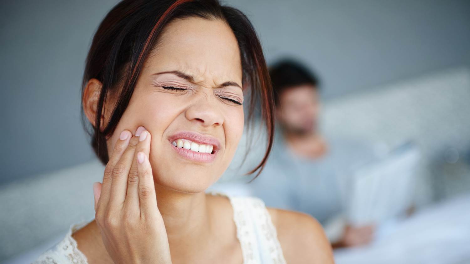 Does Red Light Therapy Work on Toothache?