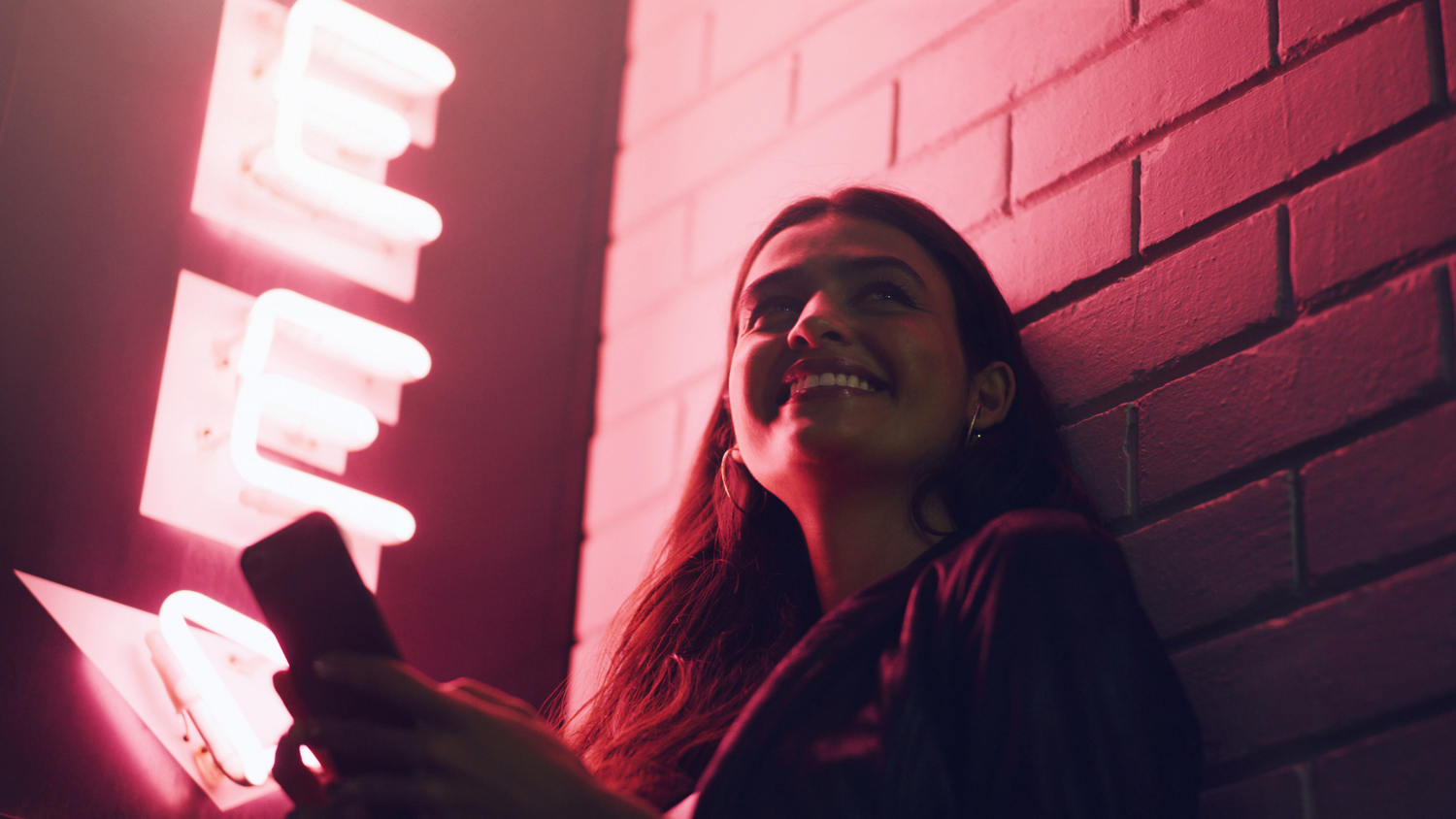 What Are the Health Benefits of Red Light Therapy for Oral Health?